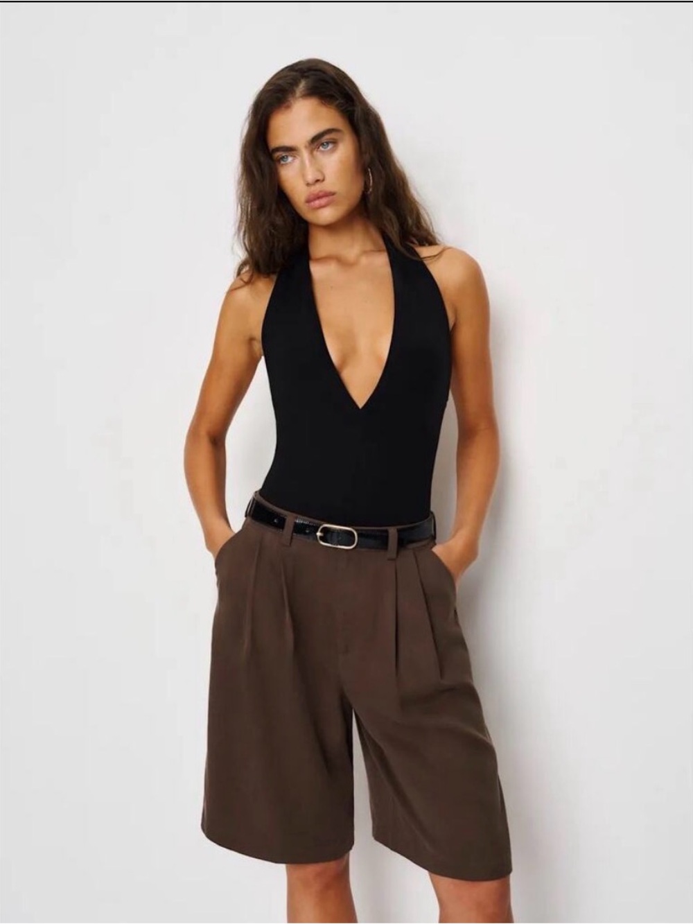 NWT Reformation Drew low rise Pleated Bermuda Shorts in Cafe